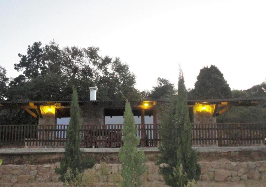 Synikia Mesi Trikalon Ski Chalet | ΑΙΟΛΟΣ-Ενοικιαζομενες Κατοικιες