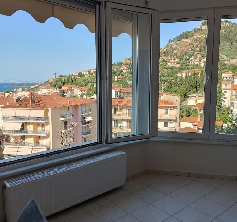 Nafpaktos Apartment | ΥπερΘΕΑ! στη ΝΑΥΠΑΚΤΟ!