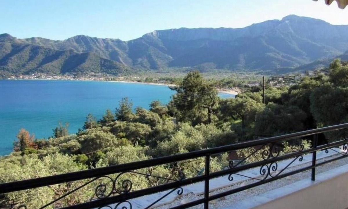 Golden Beach Apartment | 1 Bedroom Apartment with Terrace and Aegean Sea View