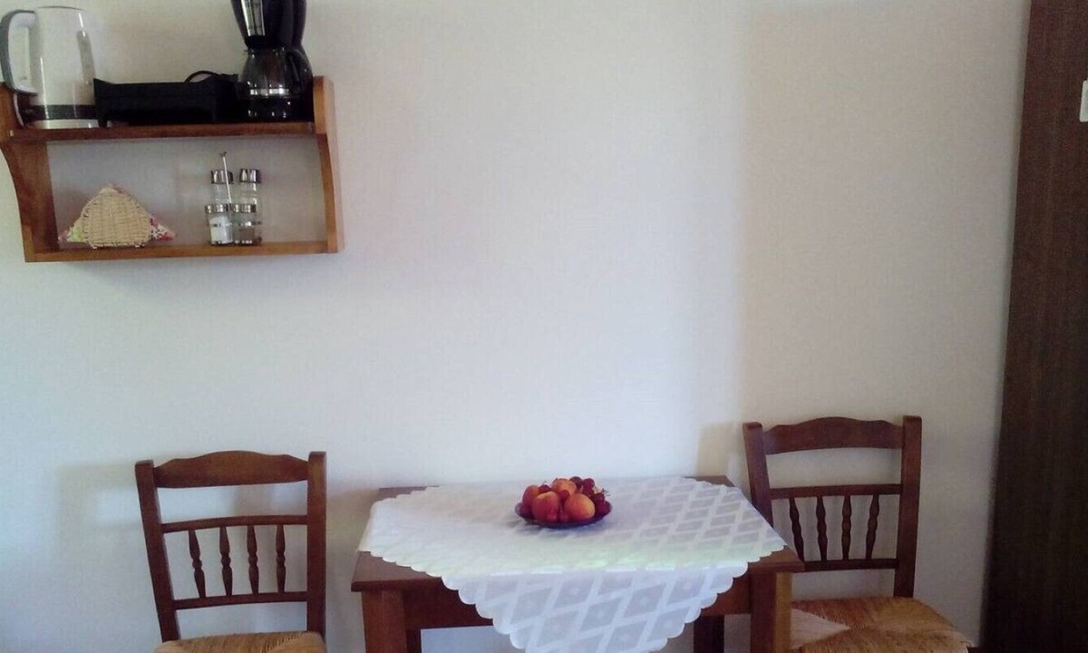 Agios Kirykos Apartment | #2 Drakano rooms, for nature lovers