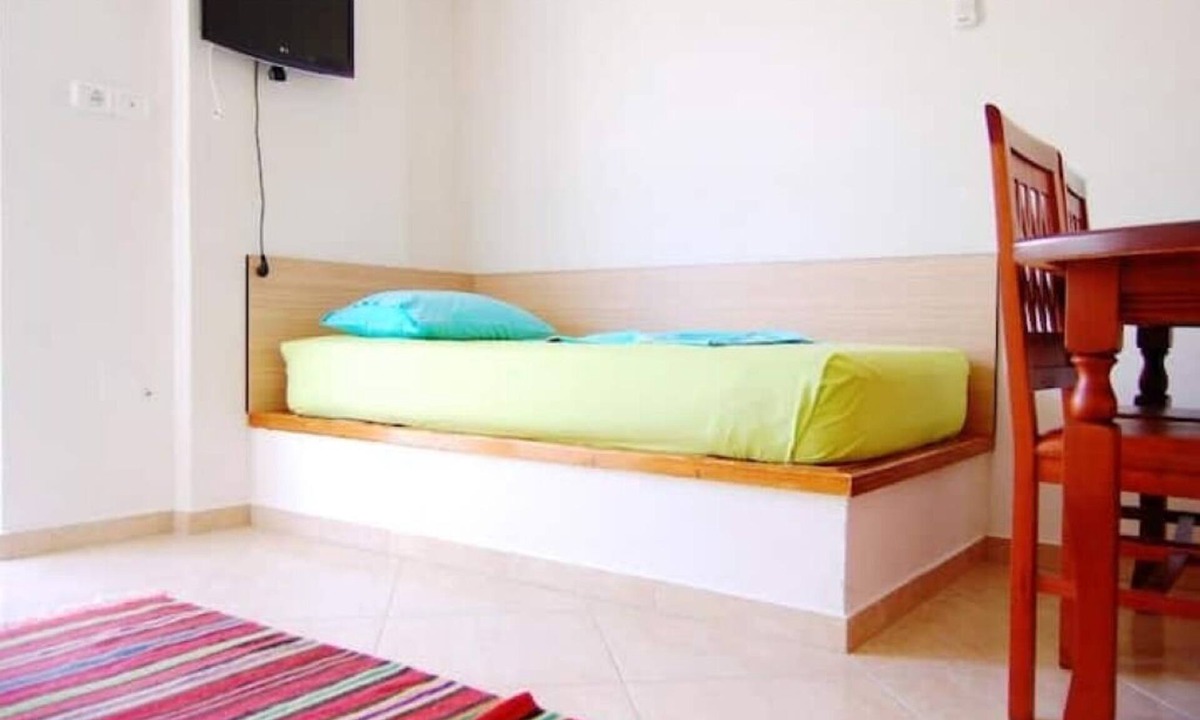 Himare Apartment | 25 meters from beach 6!