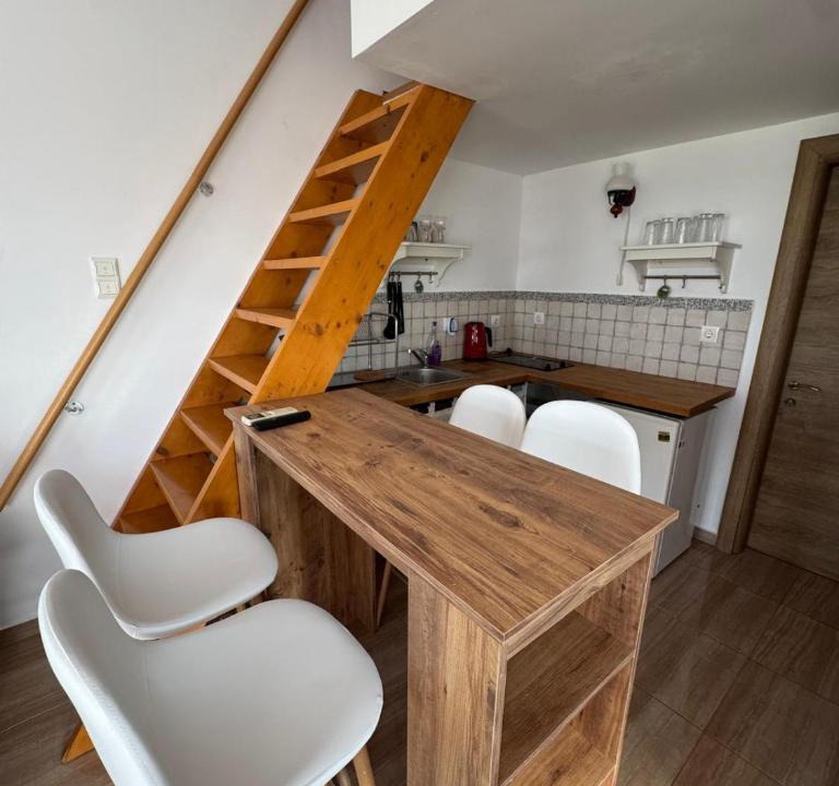 Samothrace House | 2BR Beachfront Home Sea & Mountain View