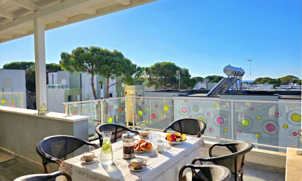 Ishem Apartment | 3 BR Perla Modern Penthouse 271