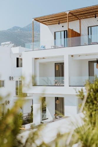 Dhermi Hotel | Abonora Drymades