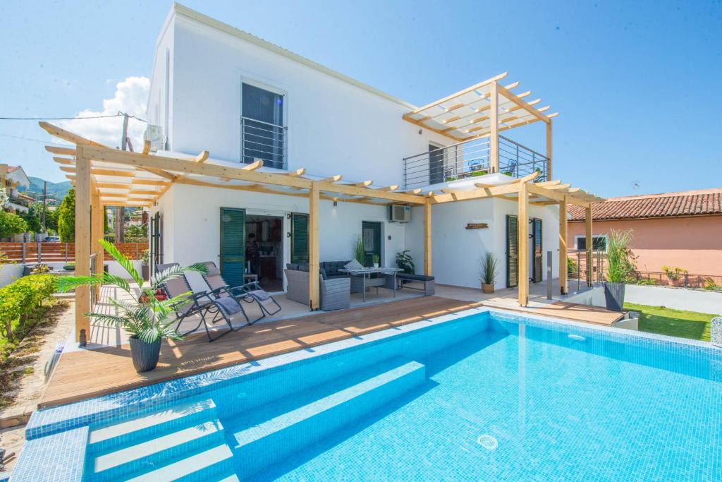 Acharavi Villa | Acharavi Beach Villa