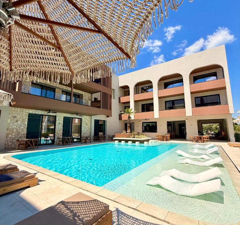 Nidri Hotel | Aethra