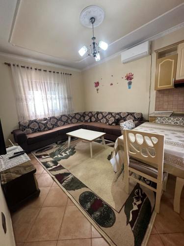 Kamez Apartment | Airport nest