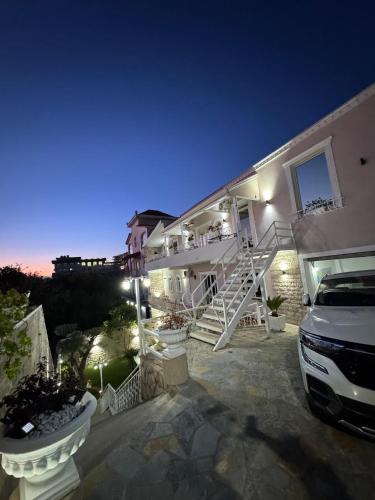 Kruje Bed & Breakfast | Alesio Guest House