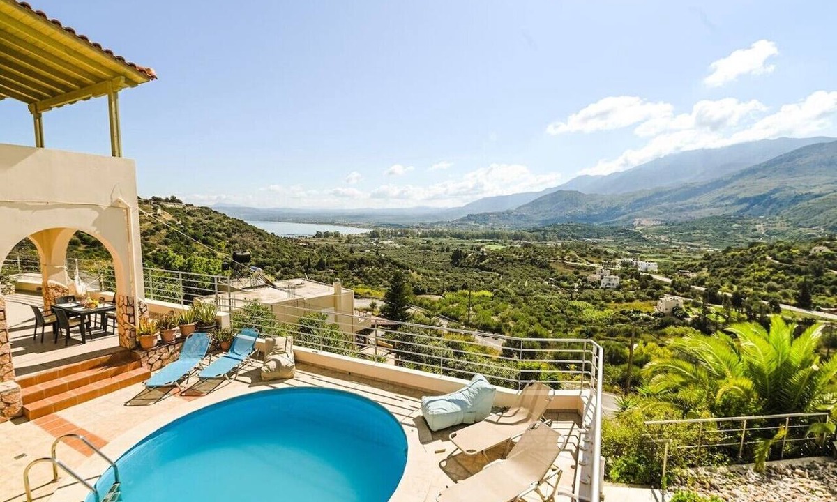 Exopoli Villa | Aloe Villa Chania Crete