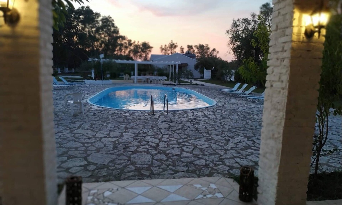 Lefkimmi Apartment | Alykes family resort