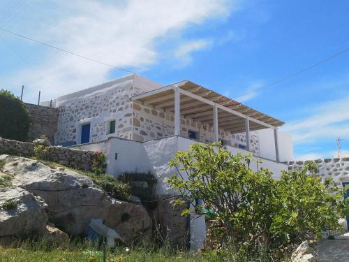Chora Folegandros House | Amazing View Dream House