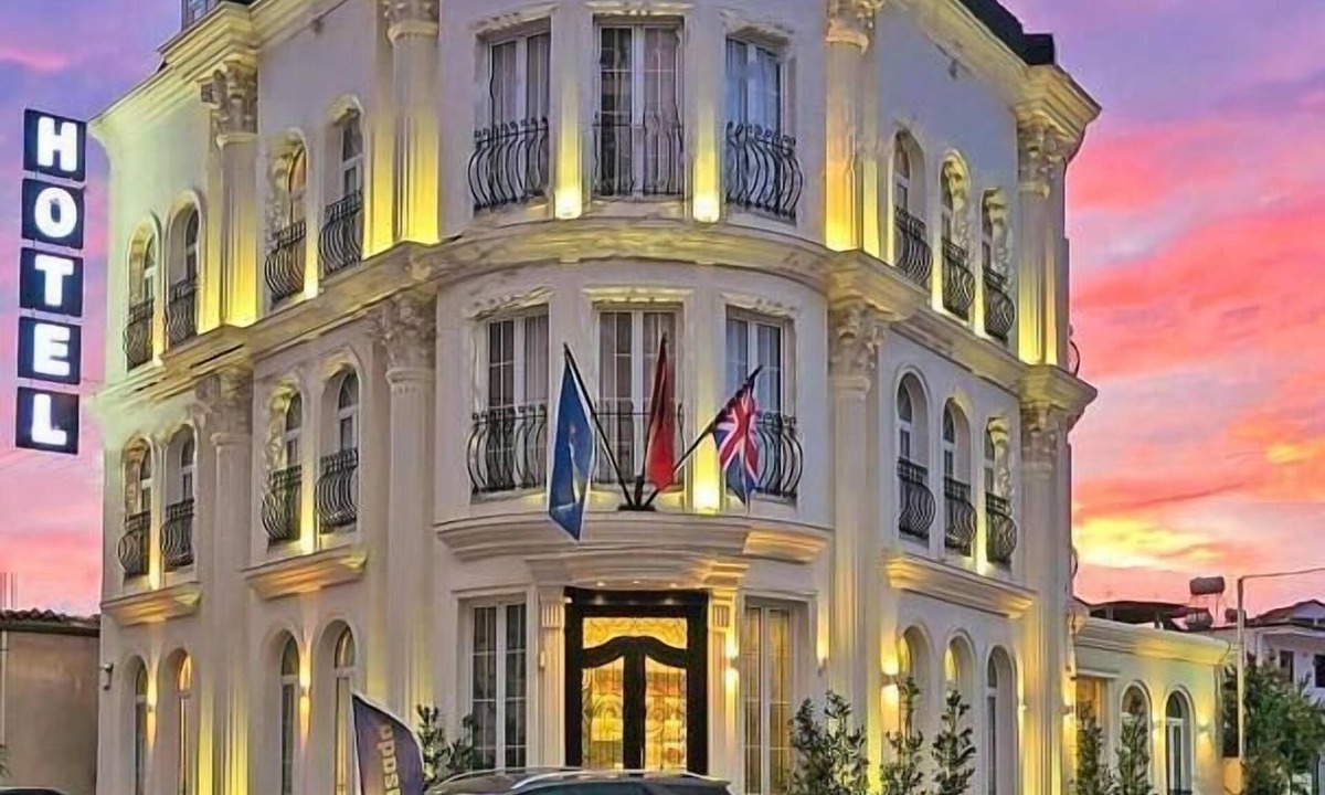 Paskuqan Hotel | Ambasada QTA