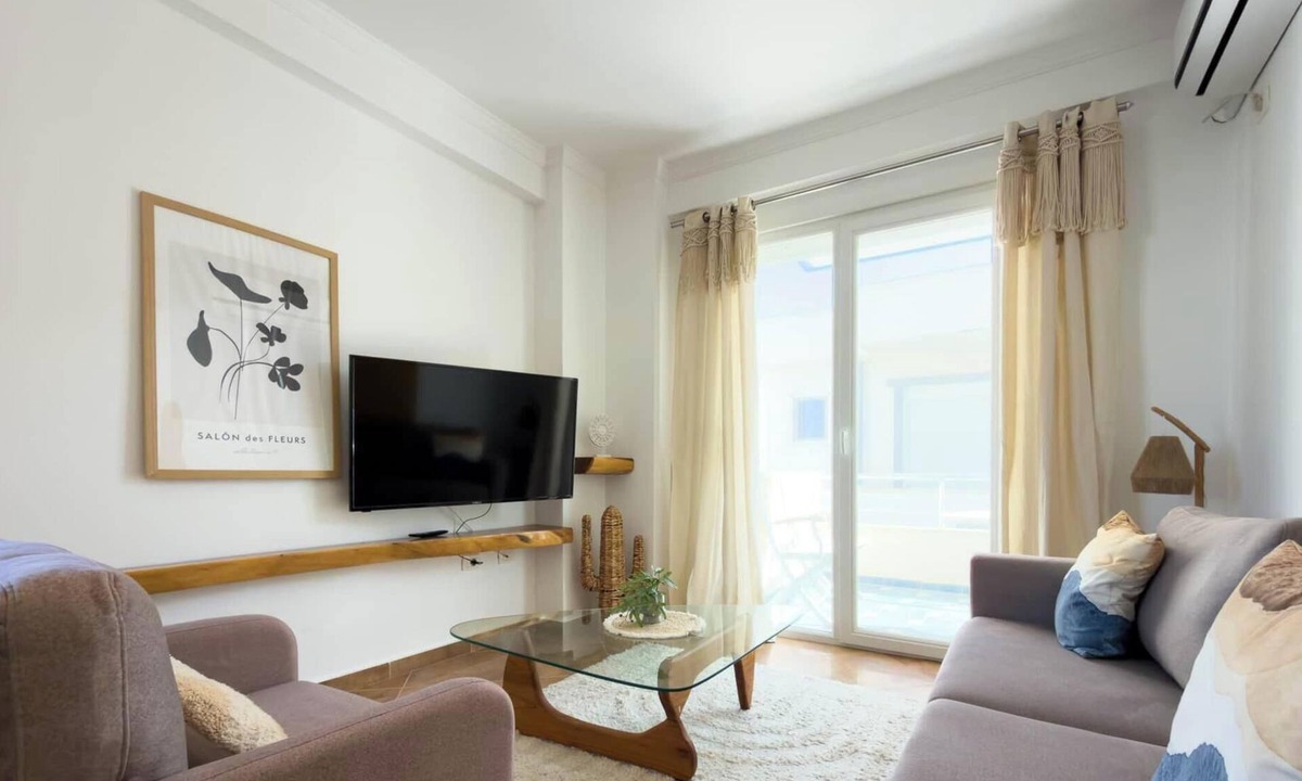 Kodrra Apartment | Amber Beach (Pet Friendly)