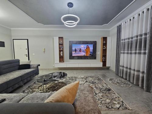 Mbrostar-Urë Apartment | Amelia Luxury Apartments 1 Fier