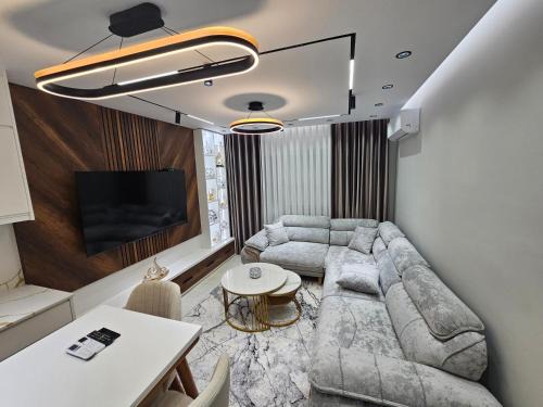 Mbrostar-Urë Apartment | Amelia Luxury Apartments 2 Fier