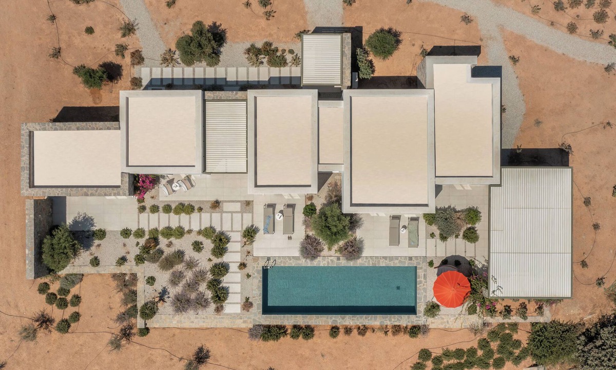 Naousa Villa | Ampelas 4BR Villa, Private Pool, To Ktima Paros