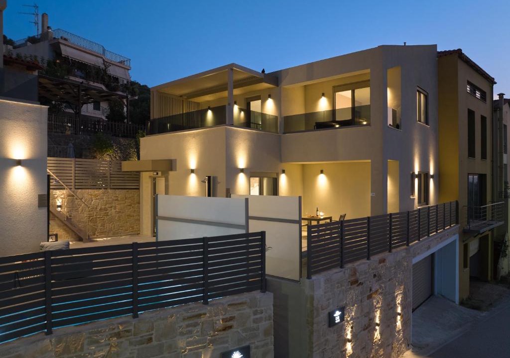 Katsifariana Apartment | Anatoli & Disi Residences - Private Homes Near Chania City Centre