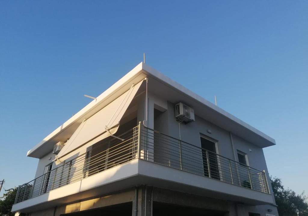 Pyrgos Apartment | Anemos House