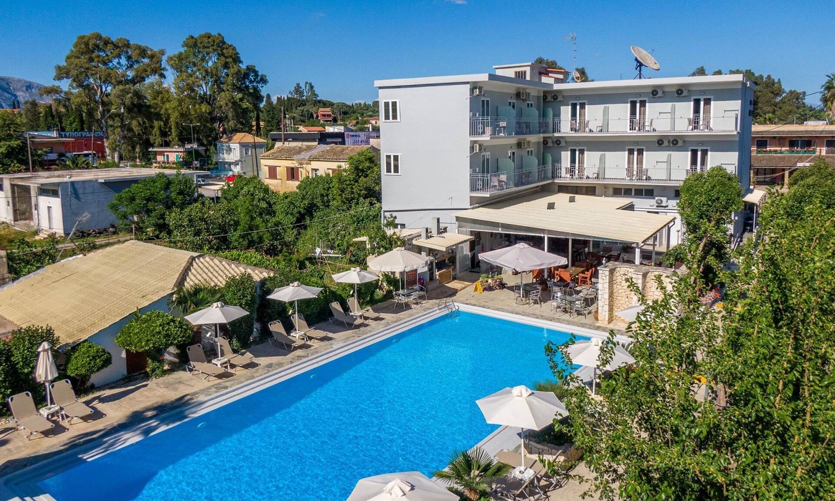 Tzavros Hotel | Angela Hotel and Apartments