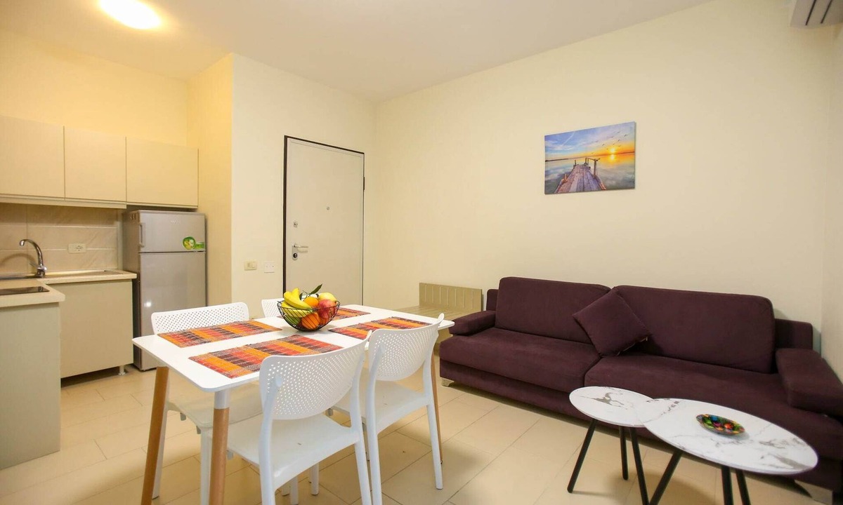 Gjirokaster Apartment | Apartment by the Beach in Albania