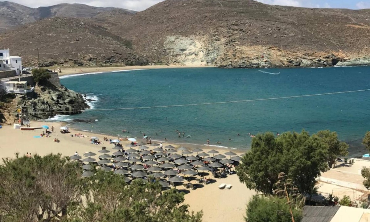Tinos House | Apartment 'Kolibithra Beach House Tinos' with Sea View, Wi-Fi and Air Conditioning