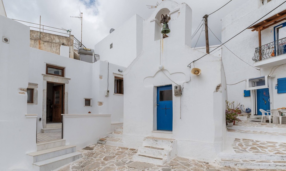 Naxos Apartment | Apartment 'Marble House' with Mountain View, Wi-Fi and Air Conditioning