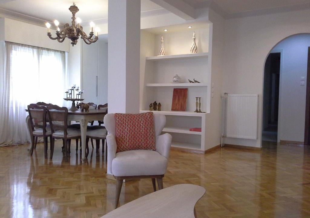 Palaio Faliro Apartment | Apartment near the Beach