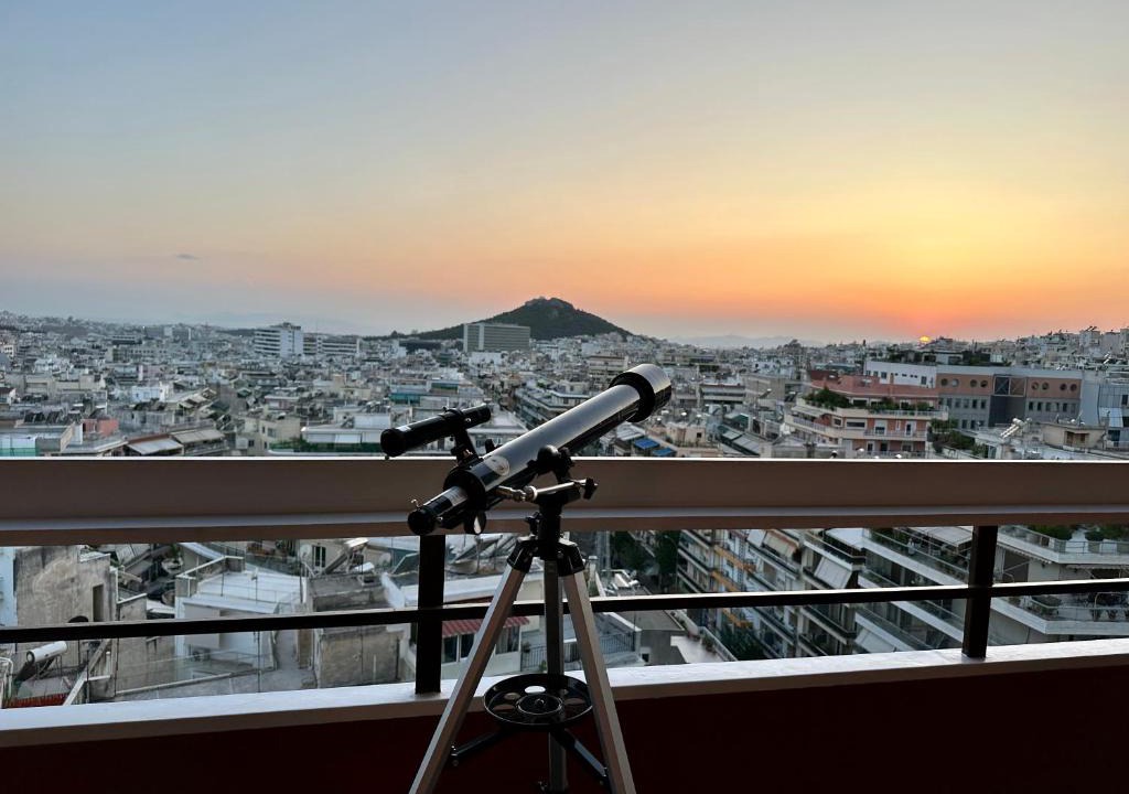 Ampelokipoi Apartment | Apollo Tower Athens Center 360oView Luxury Apt