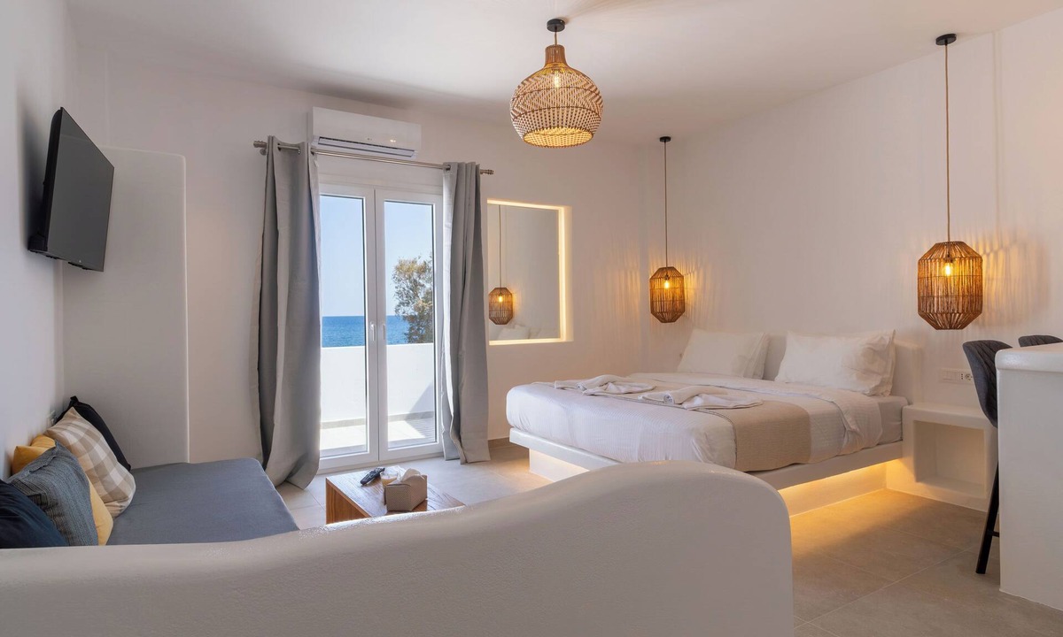 Perissa Villa | Aqua Cozy Suites