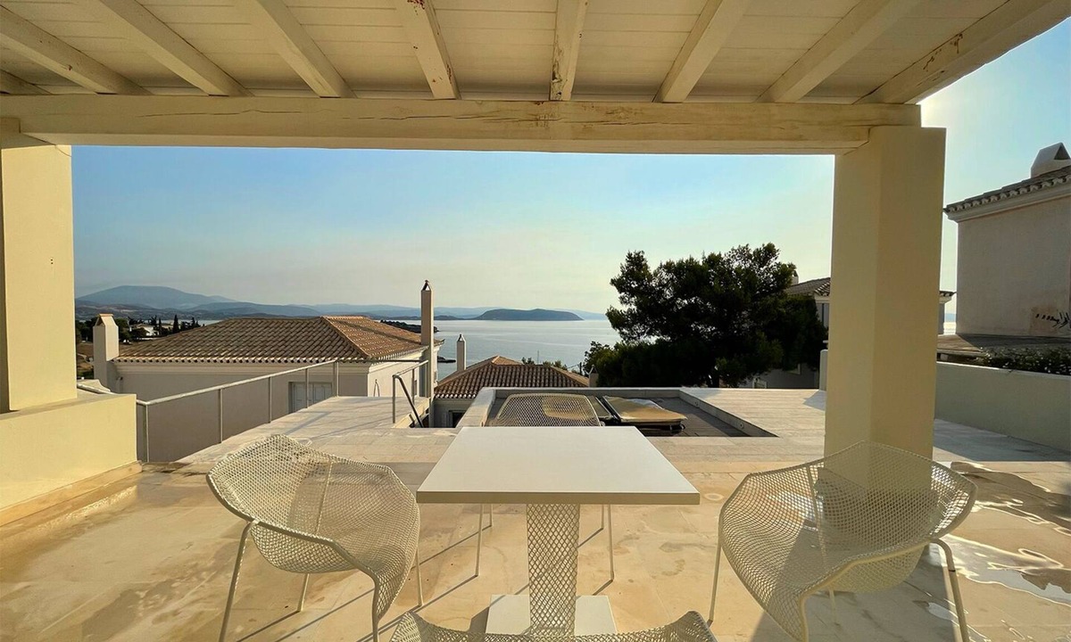 Porto Heli House | Architectural beachfront villa in the exclusive Aghios Emilianos. Incredible views!