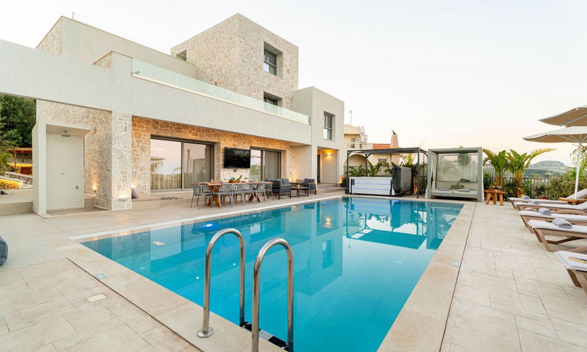 Afandou Villa | Arfna Grand Villa with Private Pool