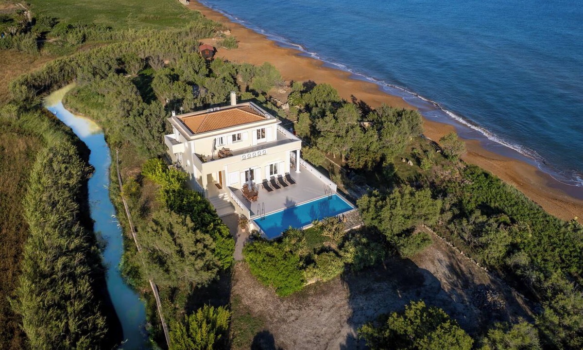 Paliki Villa | Argilea Villa Beachfront Villa with Private Pool in Kefalonia, Argilea Villa