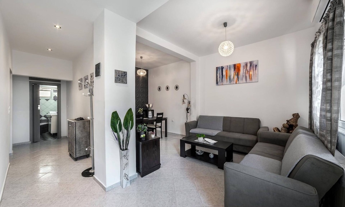 Heraklion Apartment | Ariadni Apartment Garden view