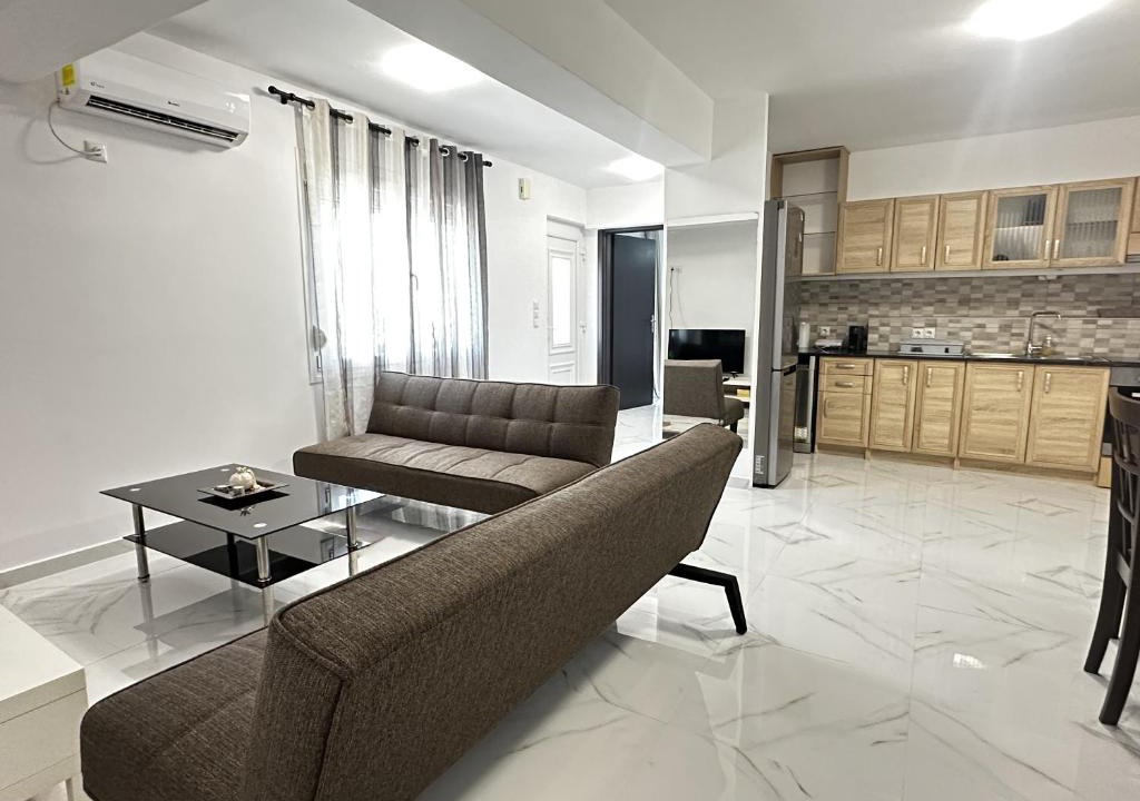 Pylos Apartment | Arkalis Home