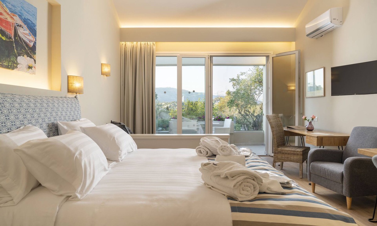 Gouvia Hotel | Art Hotel Debono