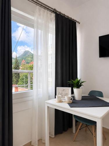 Xanthi Apartment | Artemisia Nest