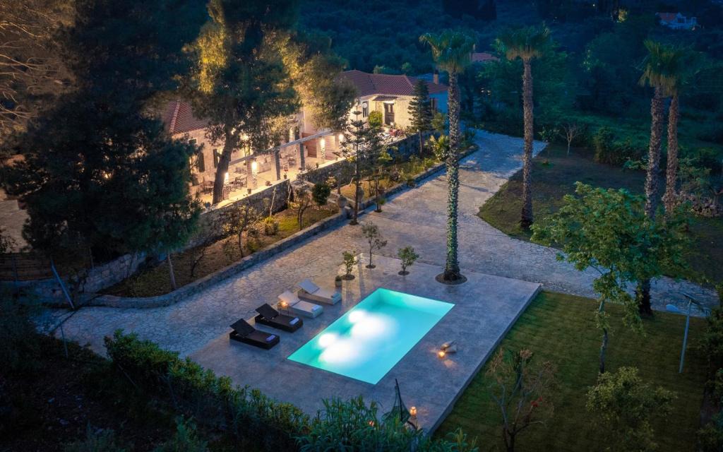Agia Marina Villa | Astarte Villas - The Pine Tree Villa with Pool