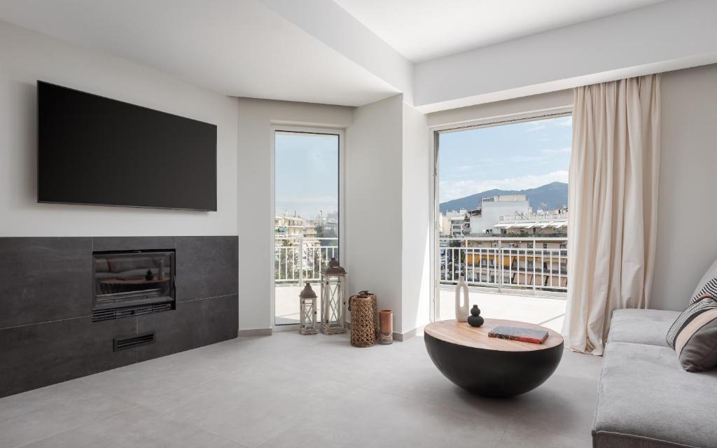 Zografos Apartment | Athens Luxury Ethereal View