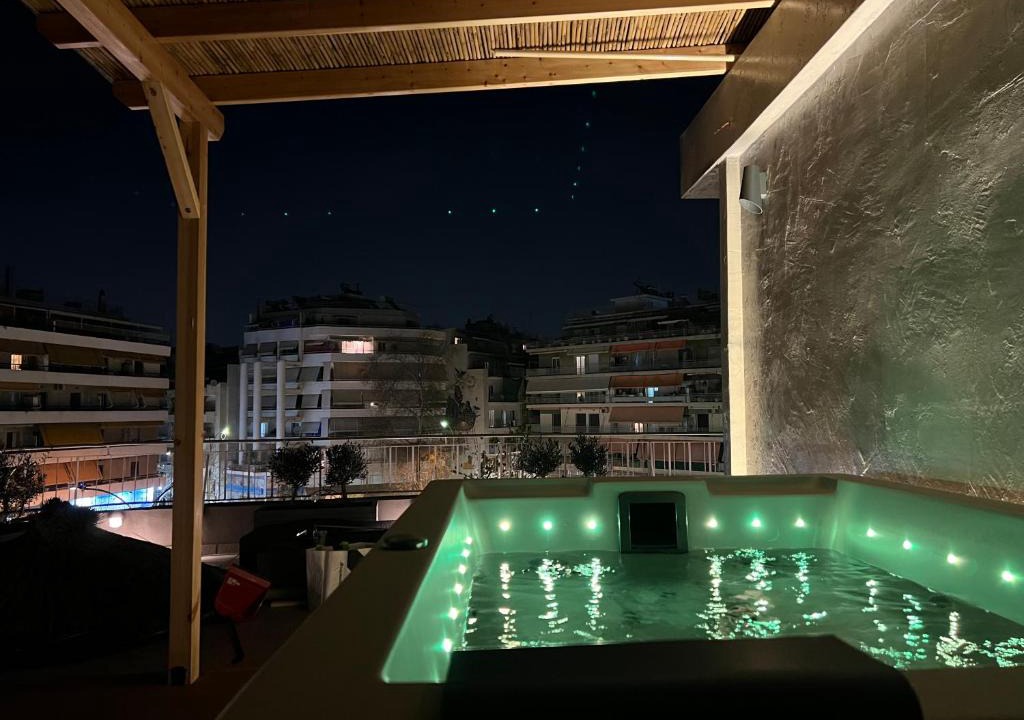 Attiki Apartment | Athens Top Penthouse Apartment With Spa 5' to Metro