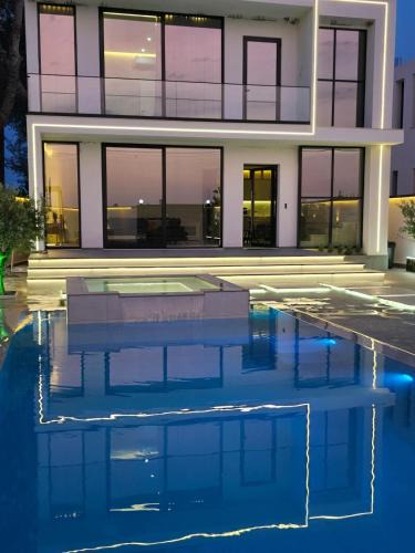 Rrushkull Villa | Aventus Luxury Villa