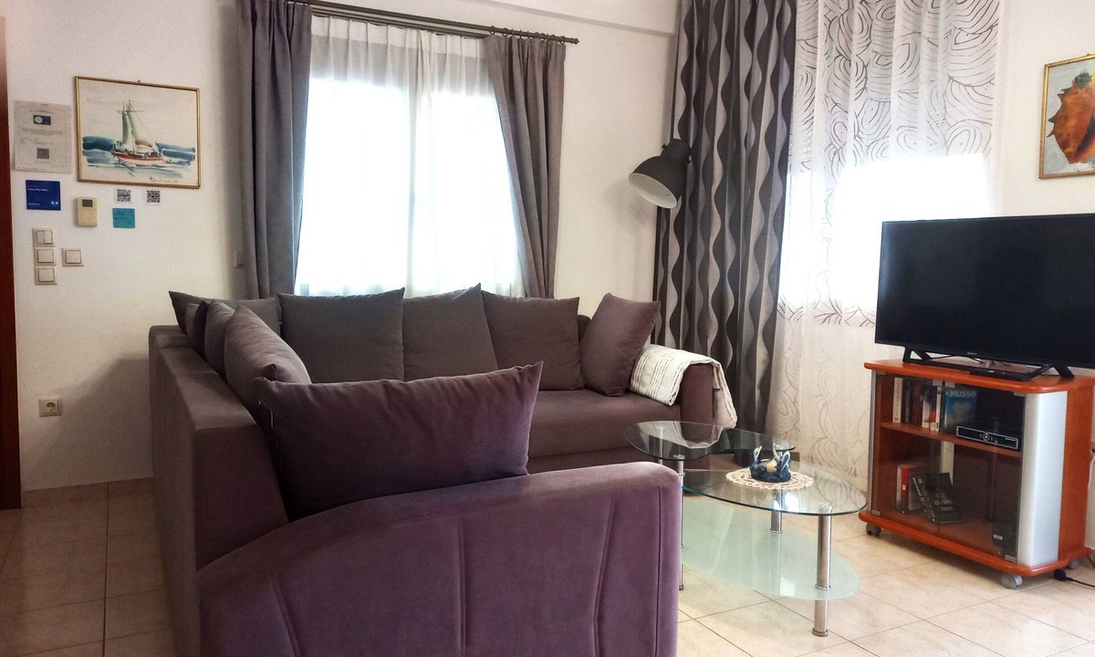 Pefki Apartment | Beachfront Apartment, Oceanis Suite, Tholos Bay Suites