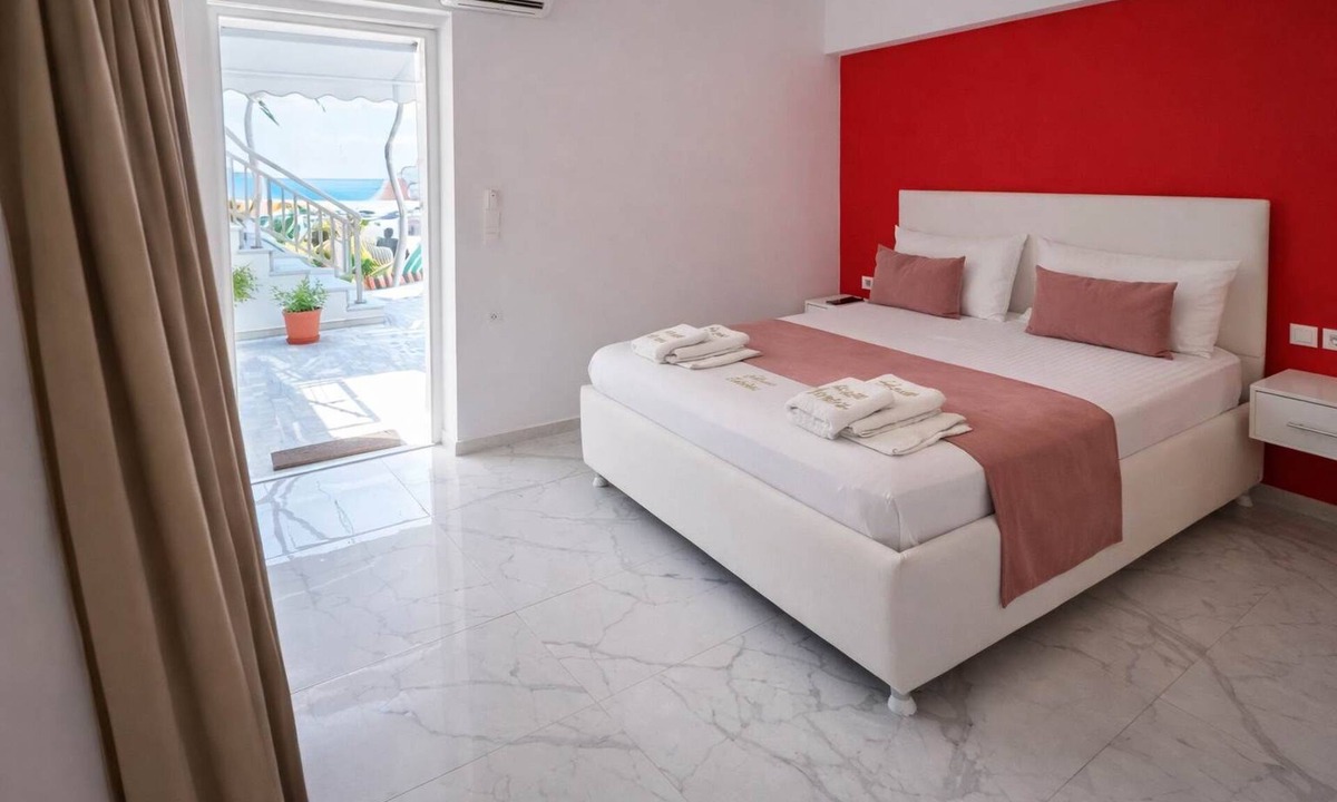 Sarti Condo | Beachside Double Room at House Blerina in Sarti