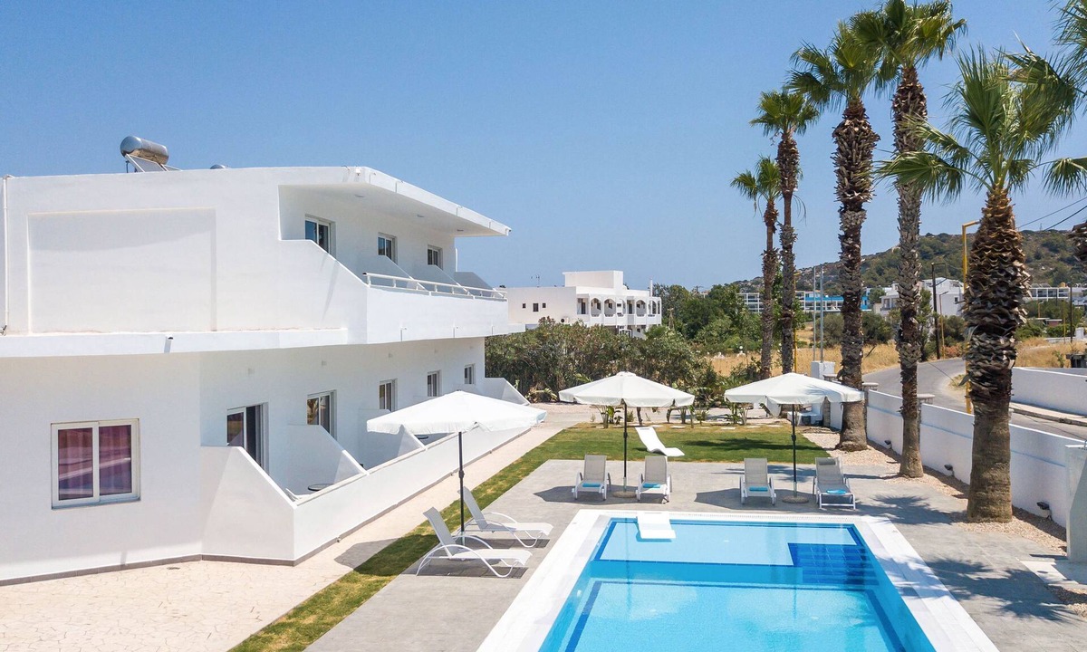 Faliraki Apartment | Bellezza Studios