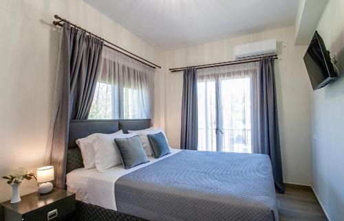 Agia Paraskevi Apartment | Bens Apartments-One Bedroom Premium Apartment
