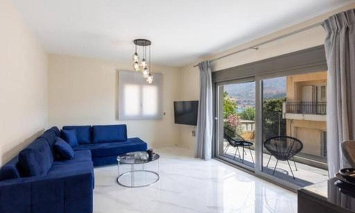 Argostoli Town Apartment | Black Diamond Residence, Apartment