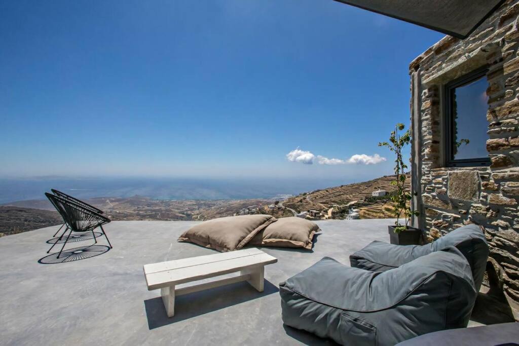 Arnados Villa | Blackviewtinos