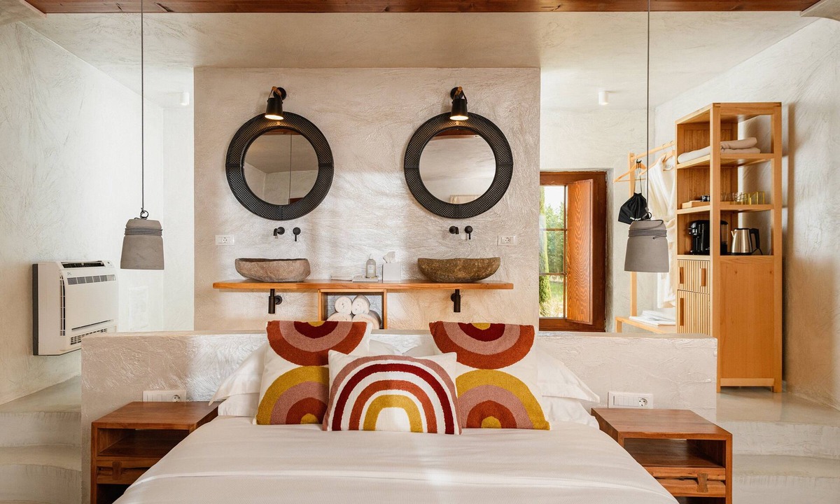 Kamez House | Blerina's Village Project