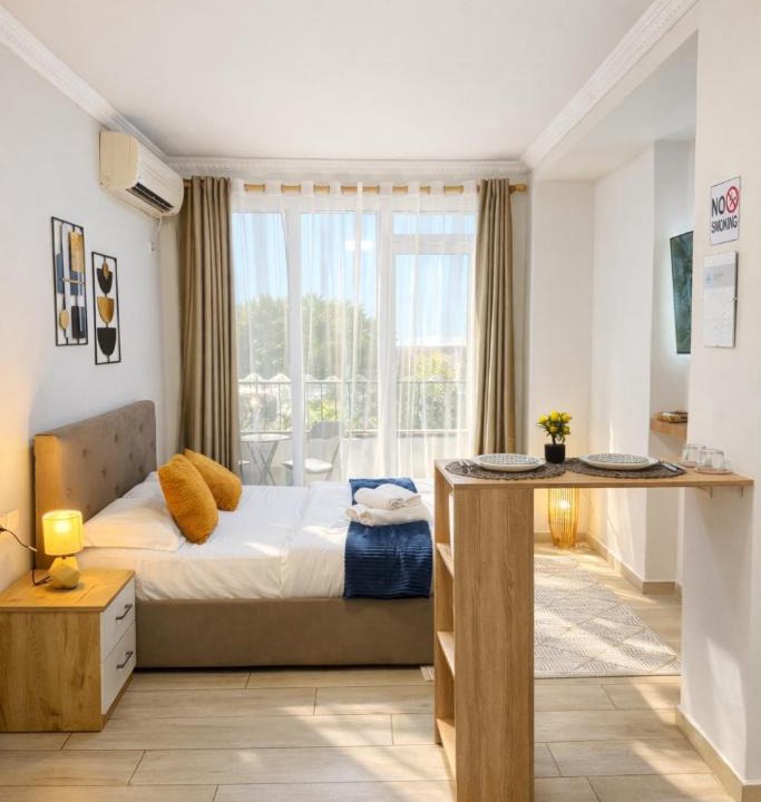 Blloku Apartment | Blloku Studio Balcony Fast Wi-fi