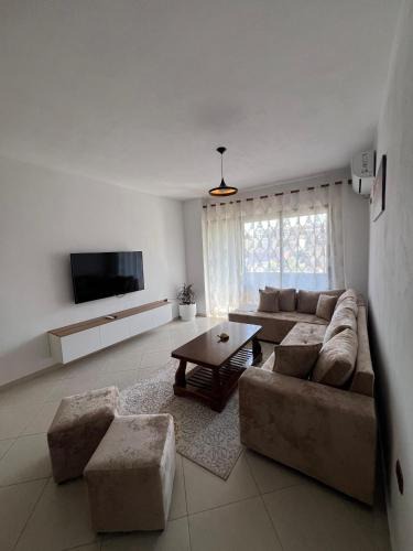 Kashar Apartment | Bloom Haven