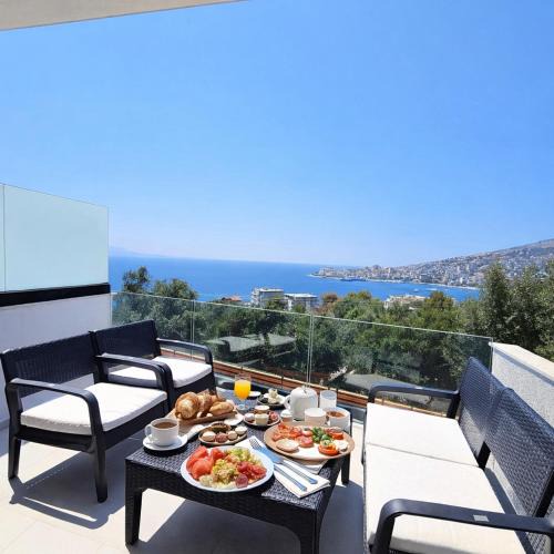 Qafe e Gjashtes Apartment | Blue Horizon And Seaside Serenity